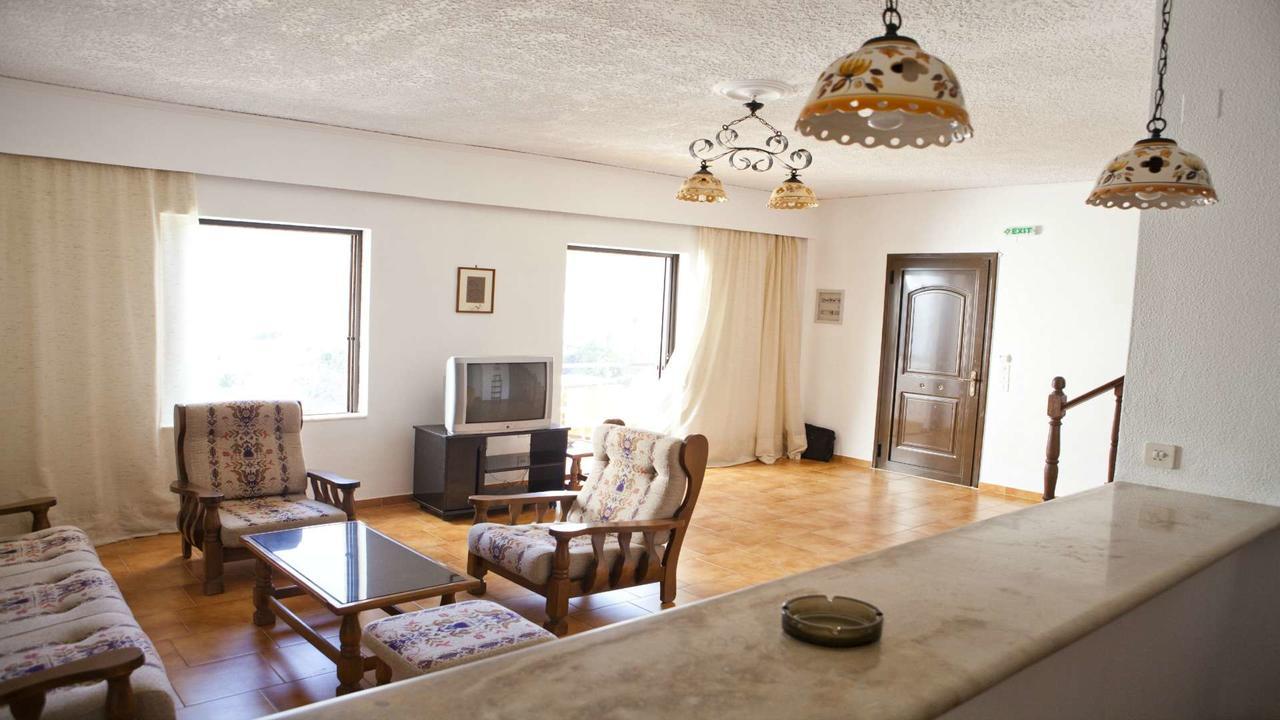Marou Hotel Agia Pelagia  Eksteriør bilde